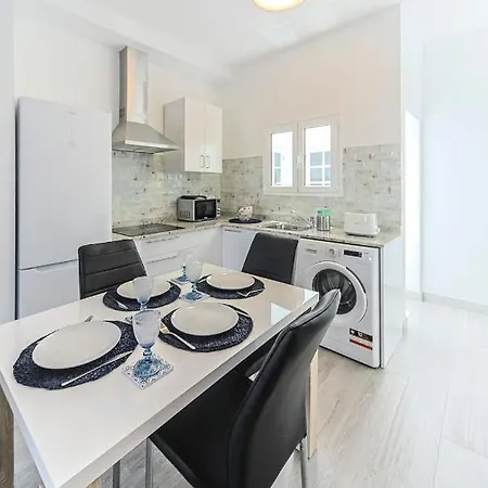 Апартаменты Luxury Sea Front Guanarame Плайя-Онда